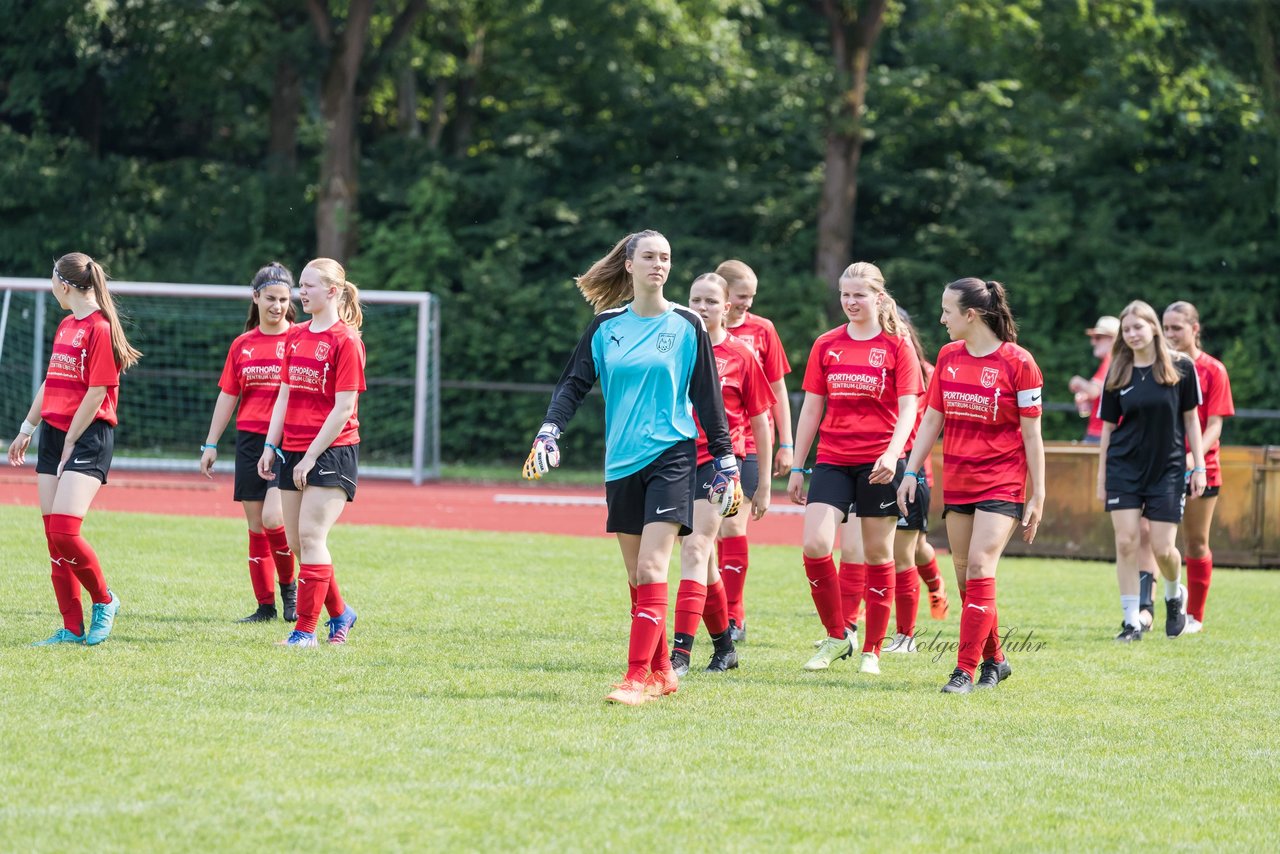 Bild 302 - Loewinnen Cup